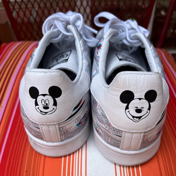 Adidas Stan Smith Mickey Mouse Disney 3D Comic Sneaker Limited Edition Size 11 - Picture 2 of 7